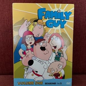 : family guy Volume One (Seasons 1 & 2) DVD - Yellow Cover